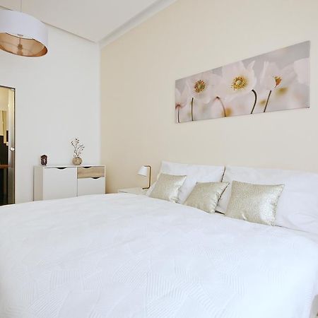 Luxury Center Apt. Charles Bridge Walking Distance Praha Eksteriør bilde