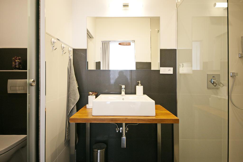 Luxury Center Apt. Charles Bridge Walking Distance Praha Eksteriør bilde