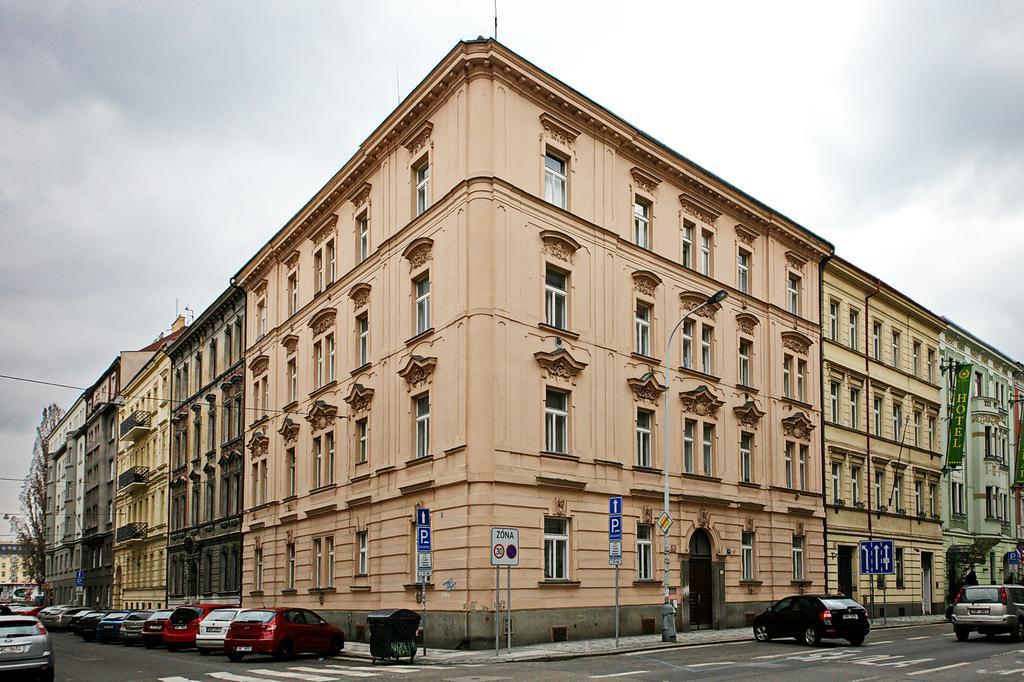 Luxury Center Apt. Charles Bridge Walking Distance Praha Eksteriør bilde